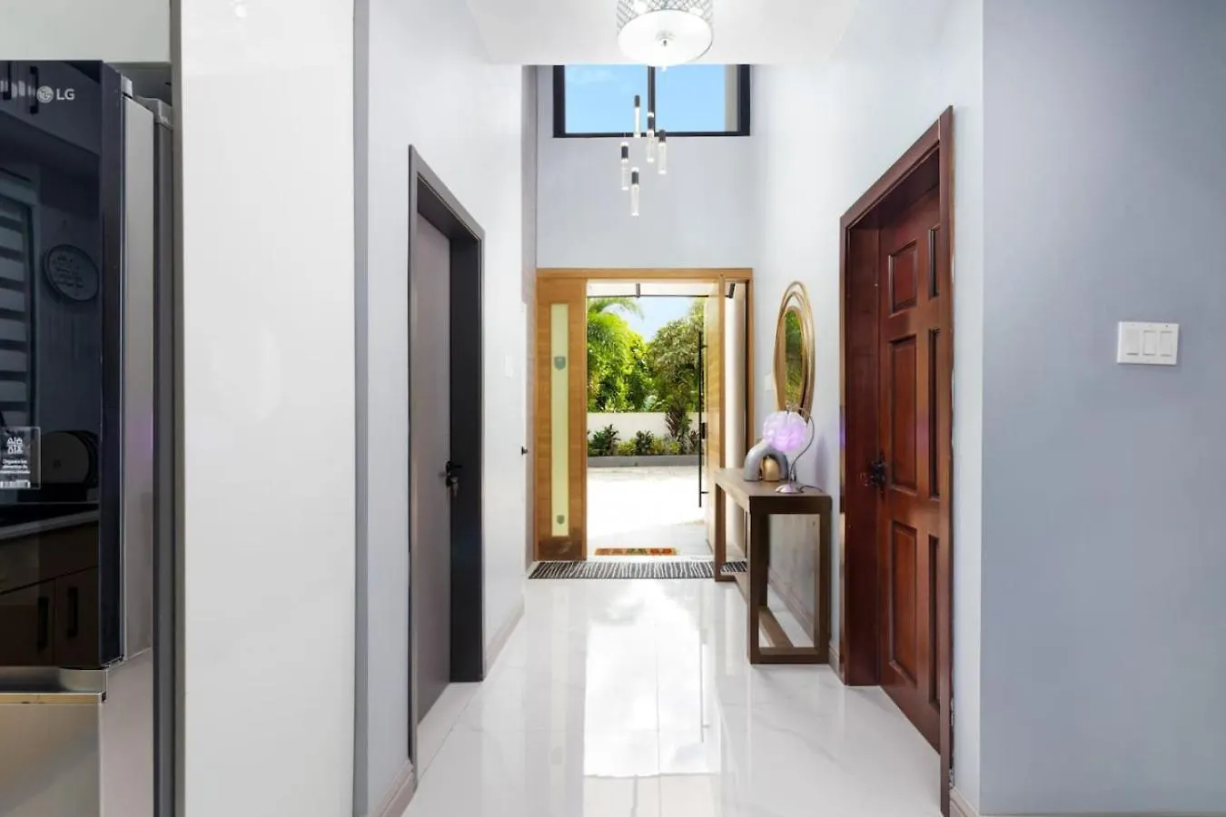 Coastal Escape In Riviera Tower Isle Beach Neaby Saint Maryʼs