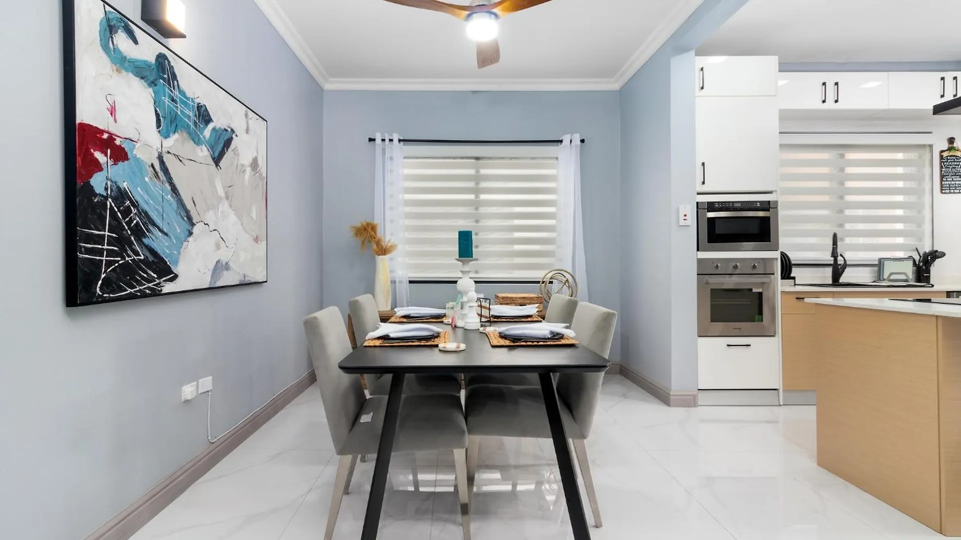 Coastal Escape In Riviera Tower Isle Beach Neaby St Mary Holiday home
